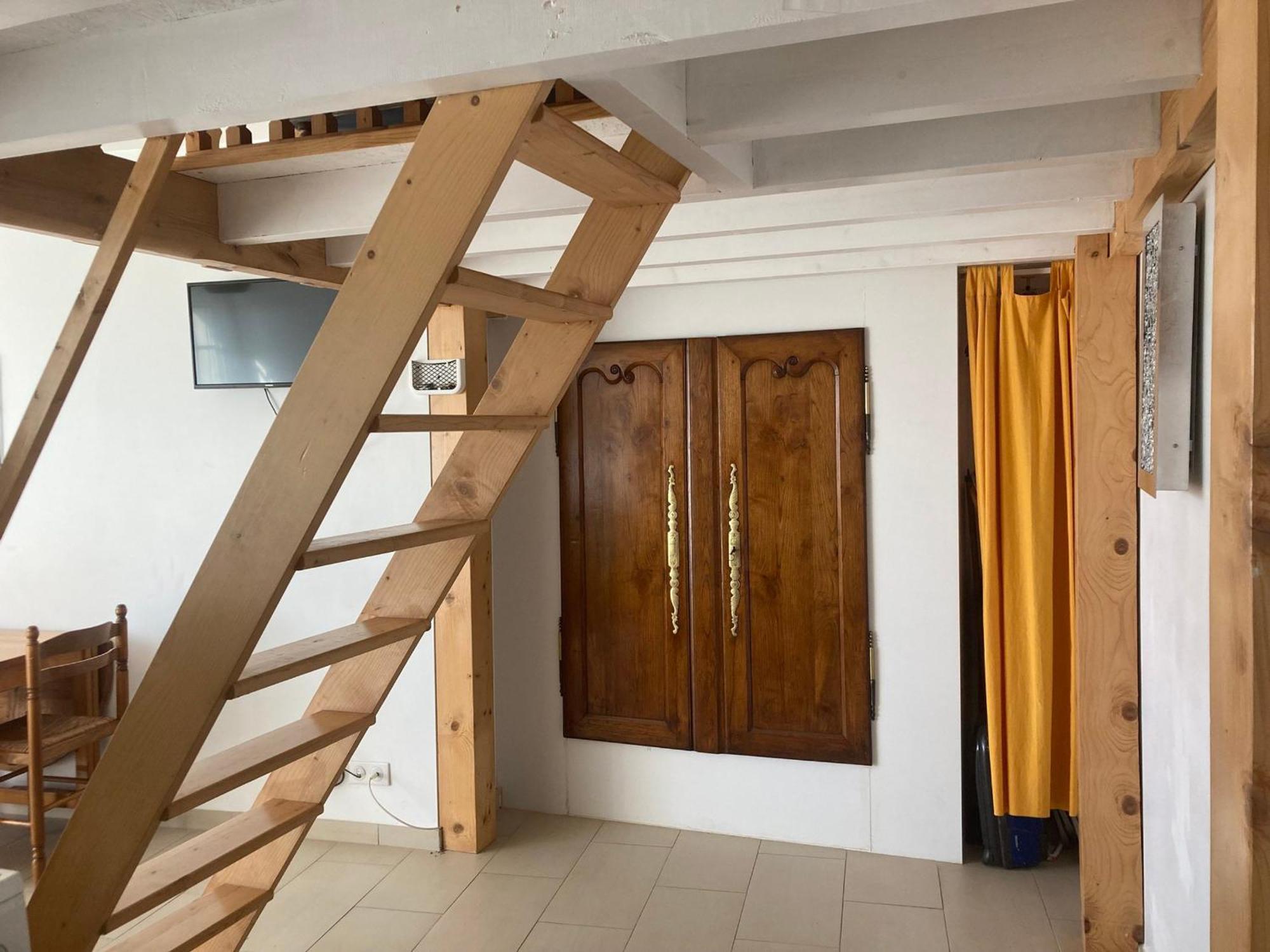 Studio Renove Avec Parking, Wifi, Proche Plage Et Centre - Fr-1-418-93 Льо Пале Екстериор снимка